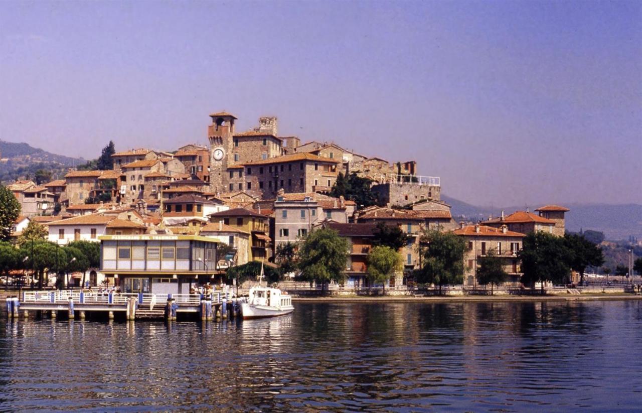 B&B Florida House Passignano sul Trasimeno Εξωτερικό φωτογραφία